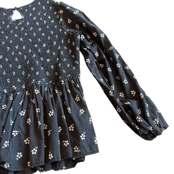 Marine Layer Grey Floral Print Long Sleeve Shirt Fit & Flare Smocked Size Large - Picture 9 of 12